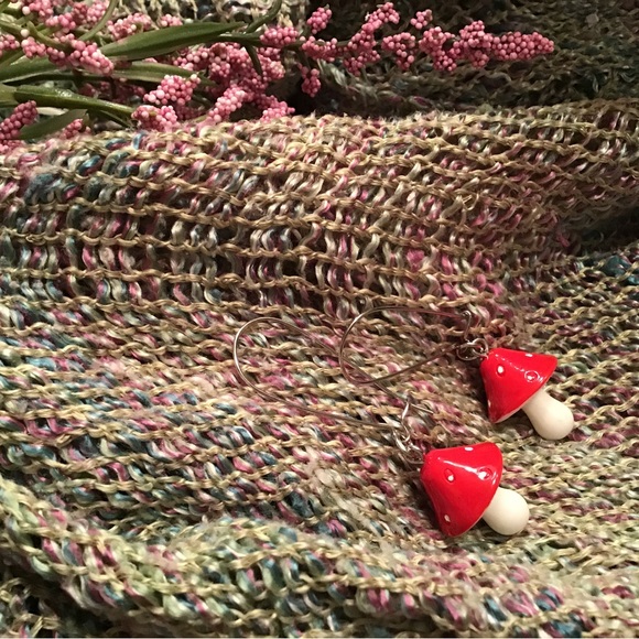 Mushroom Earrings - Picture 7 of 9